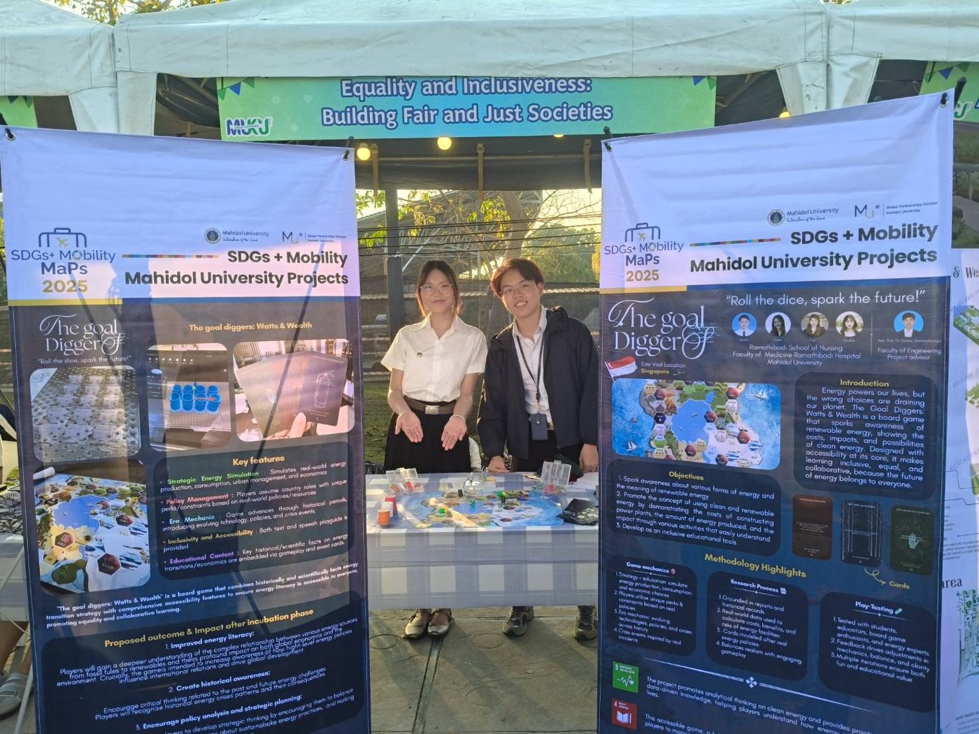 Presenting Watts & Wealth at the SDGs + Mobility MaPs 2025 booth